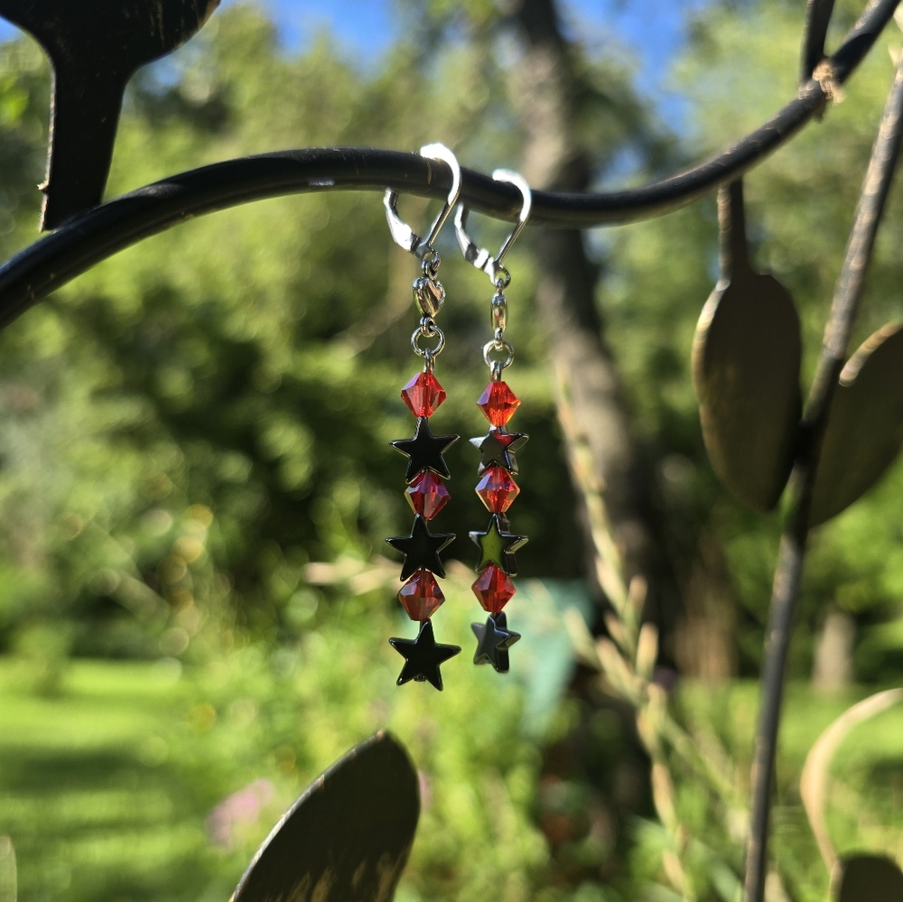 ✨ Black Star & Red Crystal Dangle Earrings  Gothic Glam Statement Jewelry 🔥